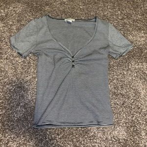 Forever 21 v-neck